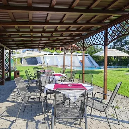 Berounka ホテル *