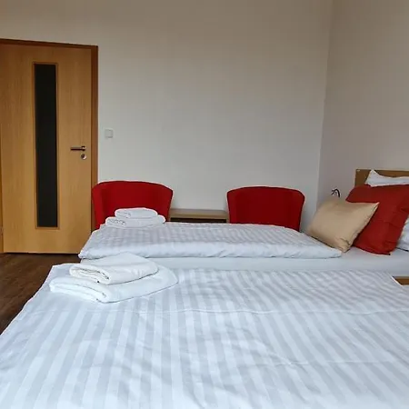 Berounka Hotell Hrebecniky